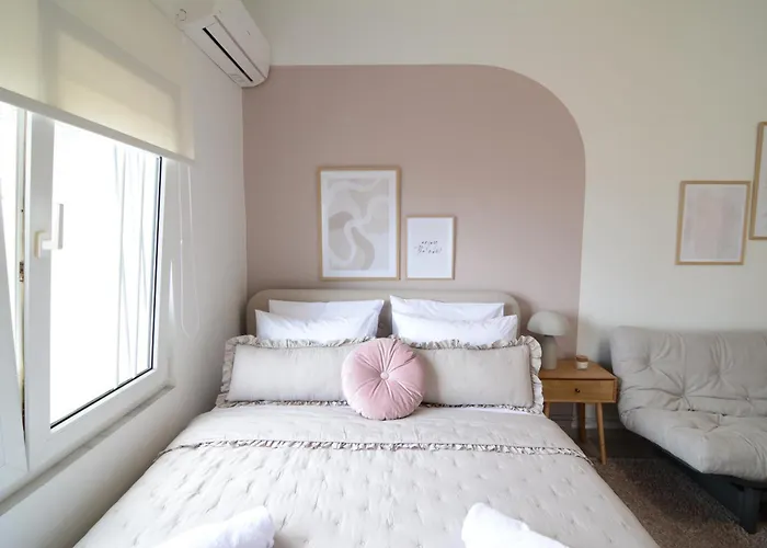 Kalliston - Cosy Urban Family Lodging